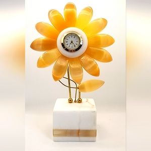 Rare! Flower clock with citrine quartz petals and pure marble base